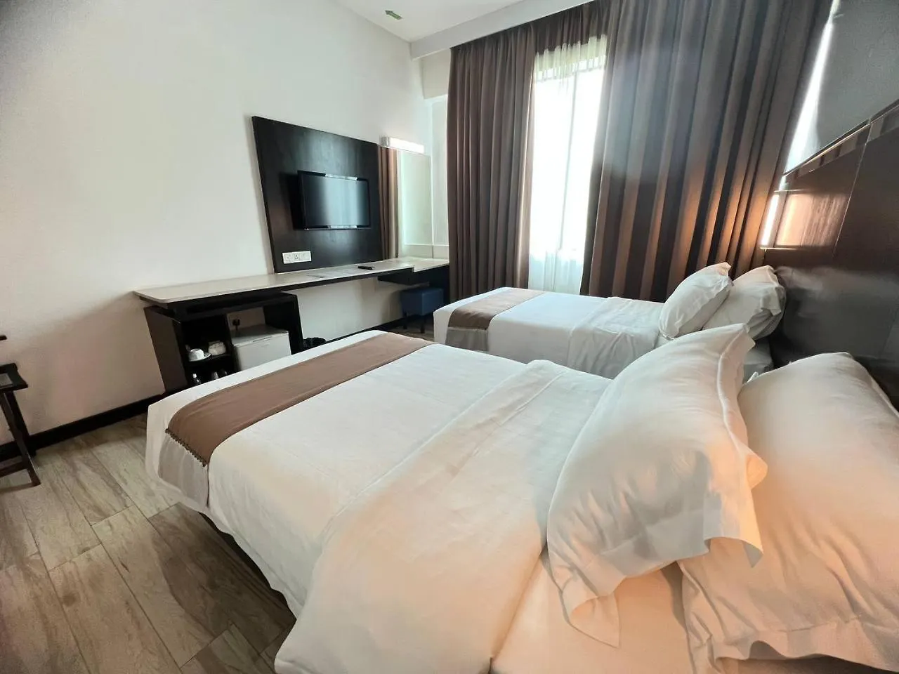 Dreamtel Kota Kinabalu Hotel