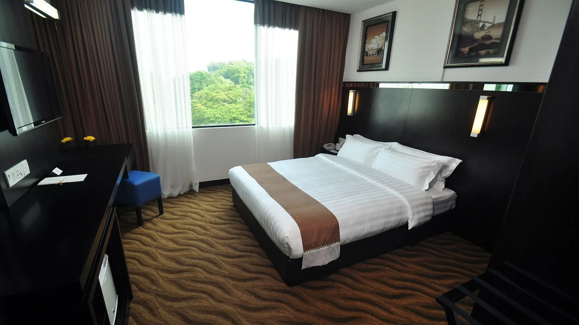 Dreamtel Kota Kinabalu Hotel